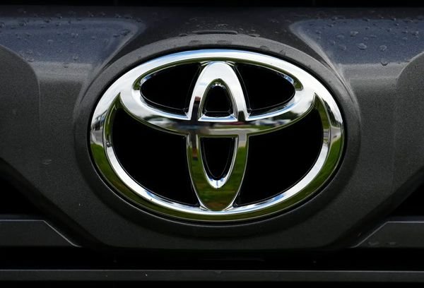 Toyota logo_600x408